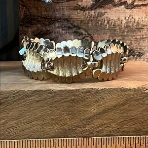 Vintage 1950’s/60’s Heavy Gold Tone Signed Monet Bracelet w/ Safety Chain